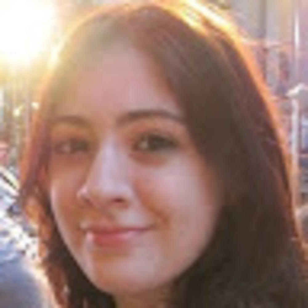 Meet your Posher, Layla
